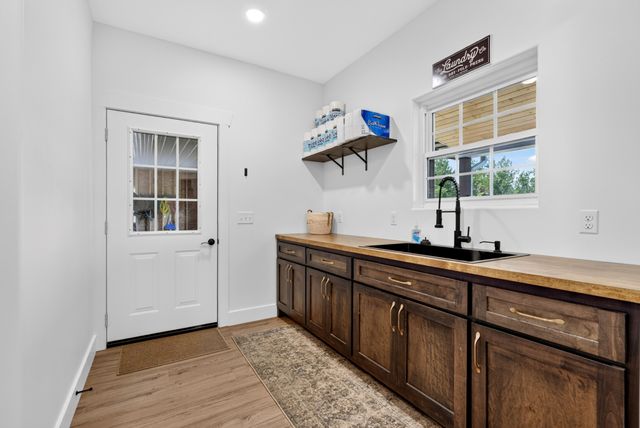 3931 Hwy 231, Erin, TN 37061