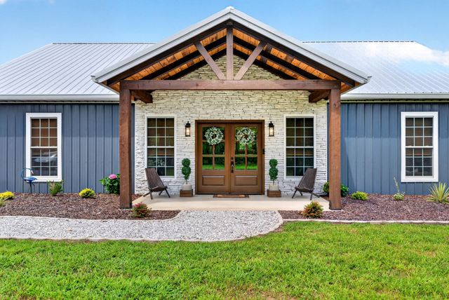 3931 Hwy 231, Erin, TN 37061