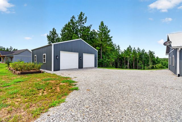 3931 Hwy 231, Erin, TN 37061