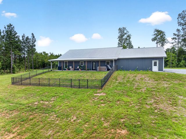 3931 Hwy 231, Erin, TN 37061