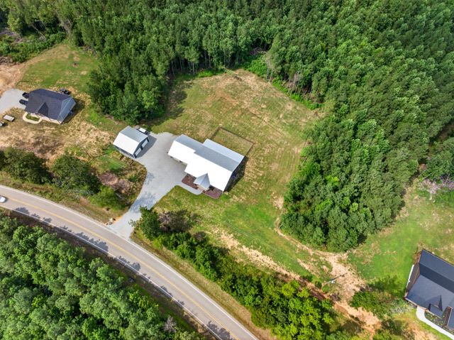 3931 Hwy 231, Erin, TN 37061