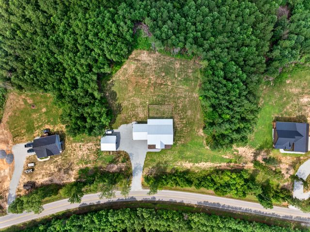 3931 Hwy 231, Erin, TN 37061