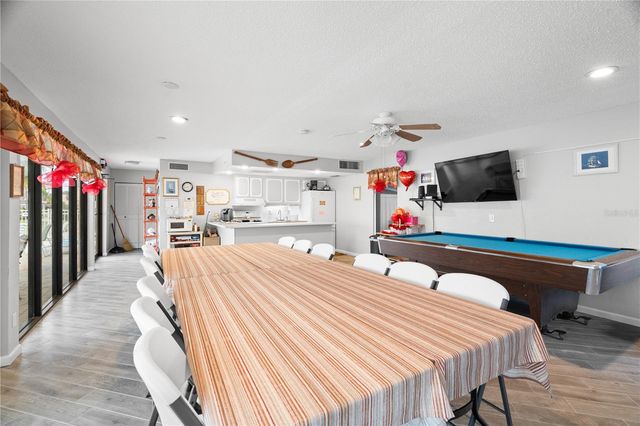 116 DOGWOOD CIRCLE 116, Seminole, FL 33777