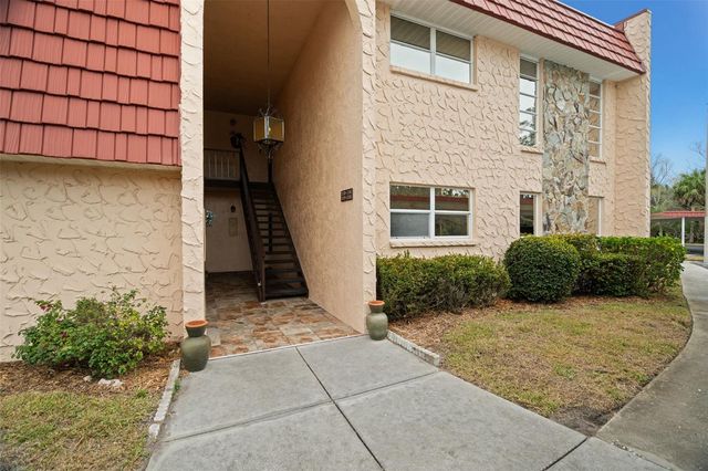 116 DOGWOOD CIRCLE 116, Seminole, FL 33777