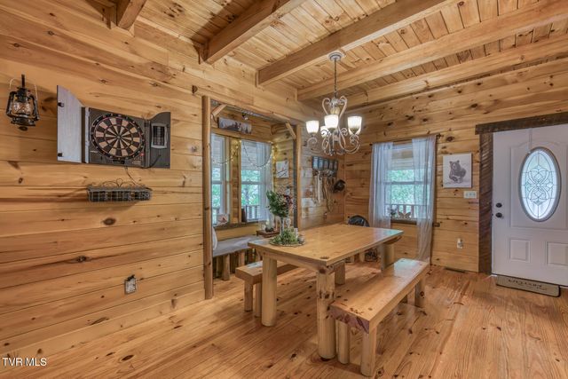 160 Conley Stevens Road, Roan Mountain, TN 37687