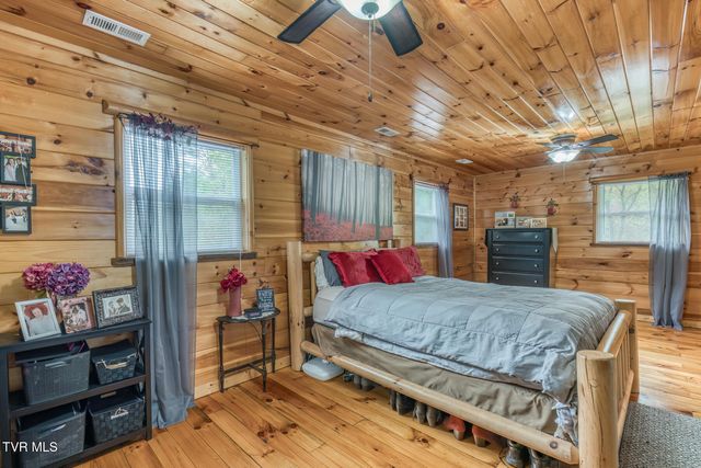 160 Conley Stevens Road, Roan Mountain, TN 37687