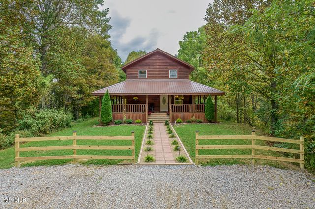 160 Conley Stevens Road, Roan Mountain, TN 37687
