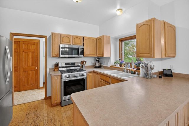 9607 82nd PLACE, Pleasant Prairie, WI 53158