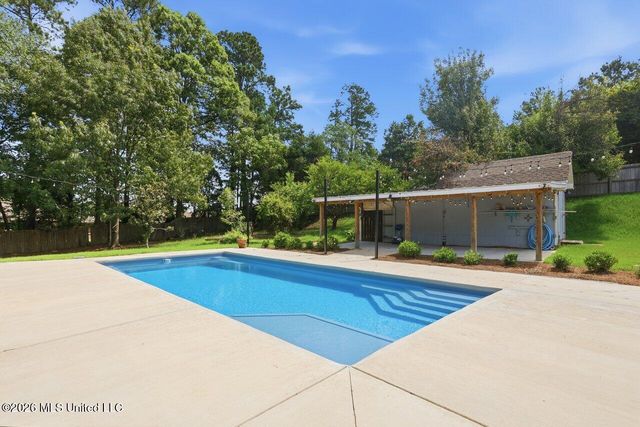 117 Poplar Ridge Drive, Brandon, MS 39047