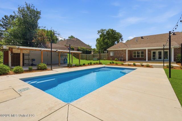117 Poplar Ridge Drive, Brandon, MS 39047