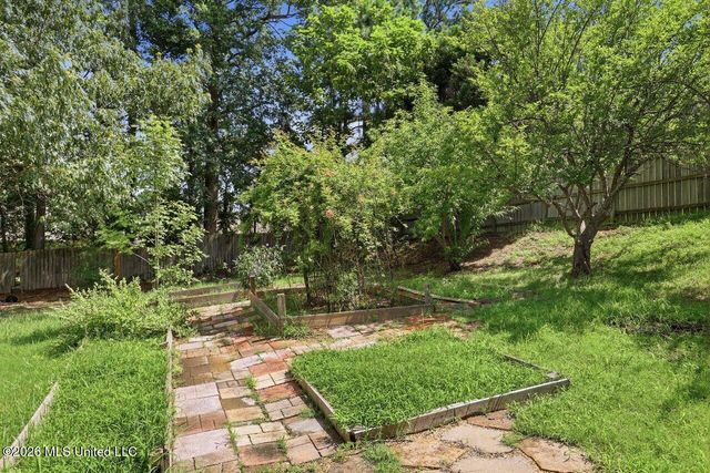 117 Poplar Ridge Drive, Brandon, MS 39047