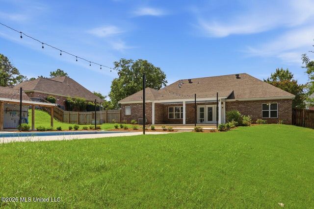 117 Poplar Ridge Drive, Brandon, MS 39047