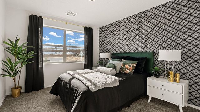 8 E El Nido Court, Los Lunas, NM 87031
