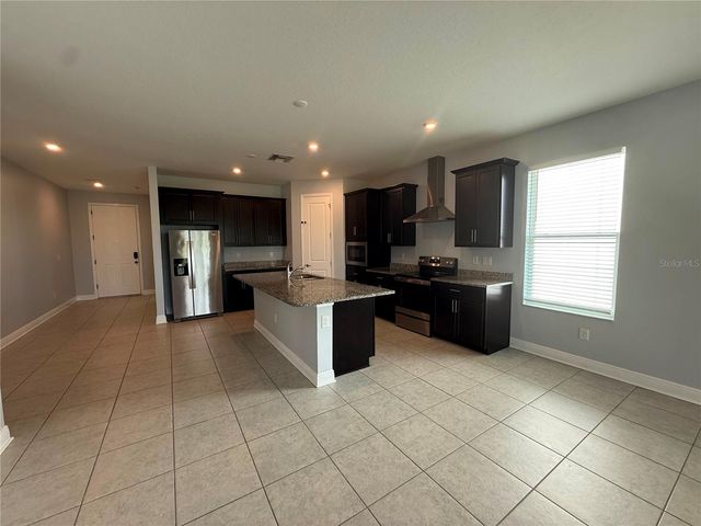 34128 EVERGREEN HILL COURT, Wesley Chapel, FL 33545