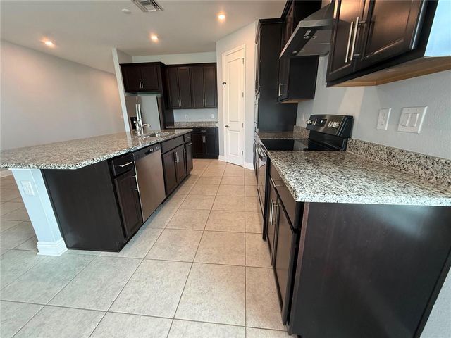 34128 EVERGREEN HILL COURT, Wesley Chapel, FL 33545