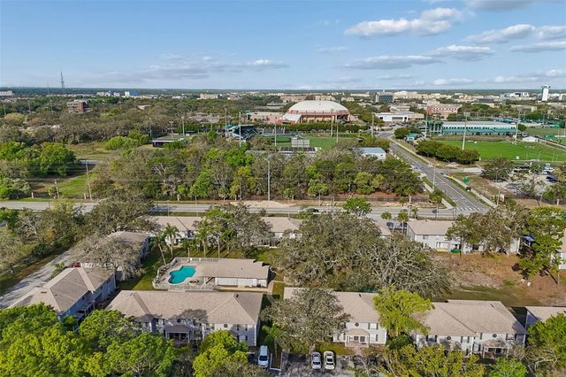 5182 SUNRIDGE PALMS DRIVE 5182, Tampa, FL 33617