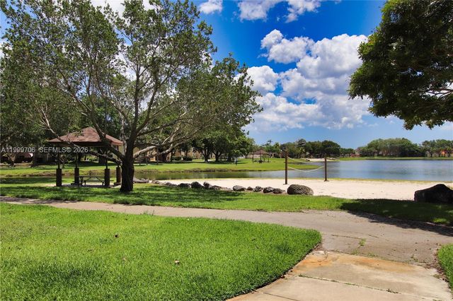 10681 SW 156th Pl 402, Miami, FL 33196