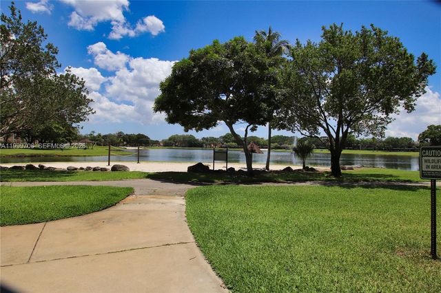 10681 SW 156th Pl 402, Miami, FL 33196