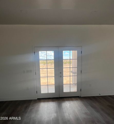 3311 N 329th Drive, Tonopah, AZ 85354