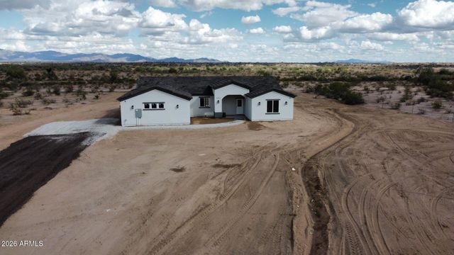 3311 N 329th Drive, Tonopah, AZ 85354