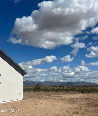 3311 N 329th Drive, Tonopah, AZ 85354