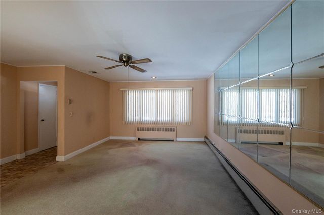 106 Powell Court, North Babylon, NY 11703