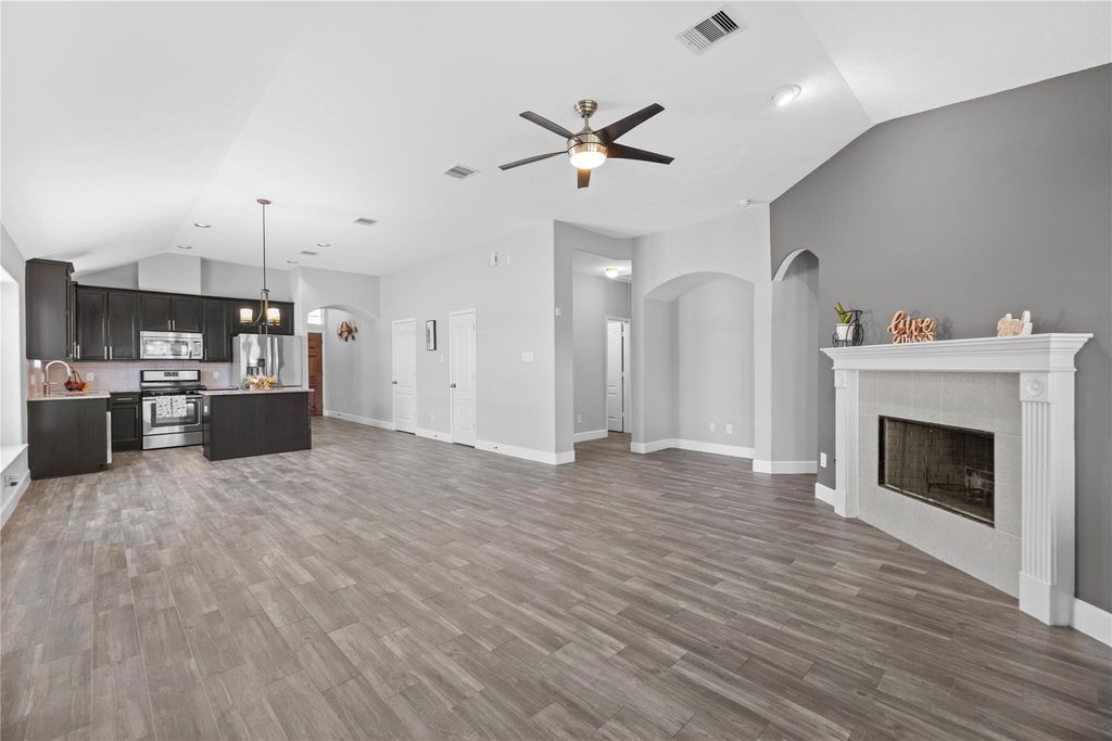 5311 Persimmon Pass, Richmond, TX 77407