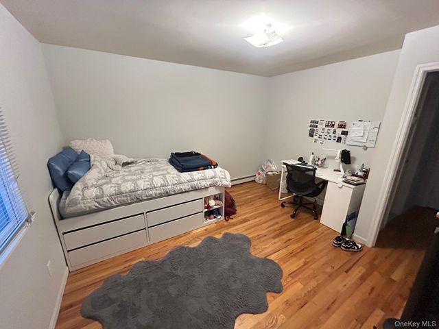 23 Dalex Court, Glen Cove, NY 11542