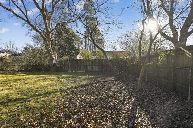 3926 KERWIN DR, Memphis, TN 38128