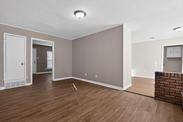 3926 KERWIN DR, Memphis, TN 38128