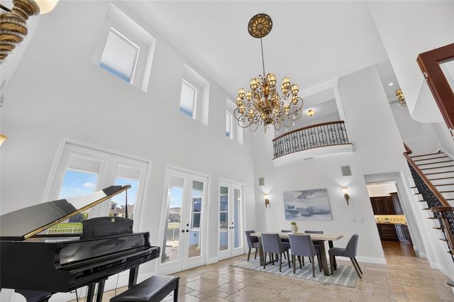 715 ISLEBAY DRIVE, Apollo Beach, FL 33572
