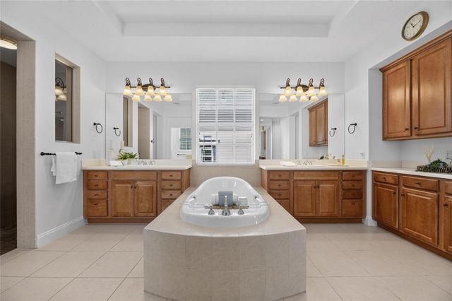 715 ISLEBAY DRIVE, Apollo Beach, FL 33572