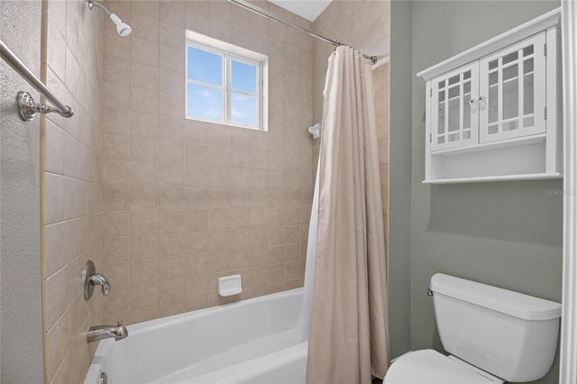 715 ISLEBAY DRIVE, Apollo Beach, FL 33572