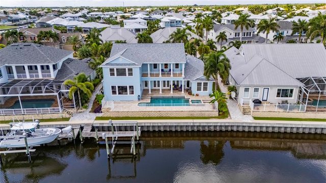 715 ISLEBAY DRIVE, Apollo Beach, FL 33572