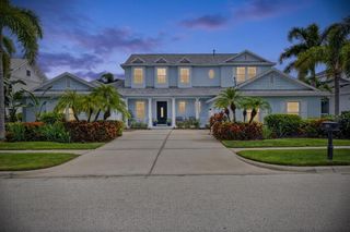 715 ISLEBAY DRIVE, Apollo Beach, FL 33572