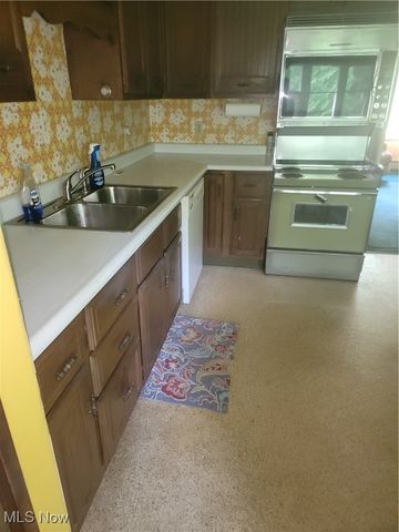 5622 Donna Drive, Ashtabula, OH 44004