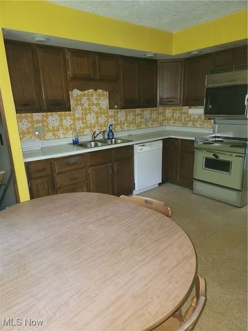 5622 Donna Drive, Ashtabula, OH 44004