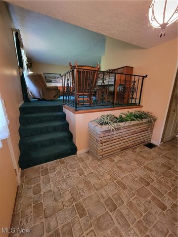 5622 Donna Drive, Ashtabula, OH 44004