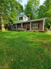 5622 Donna Drive, Ashtabula, OH 44004