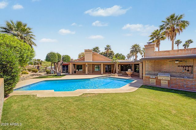 430 E ESTERO Lane, Litchfield Park, AZ 85340