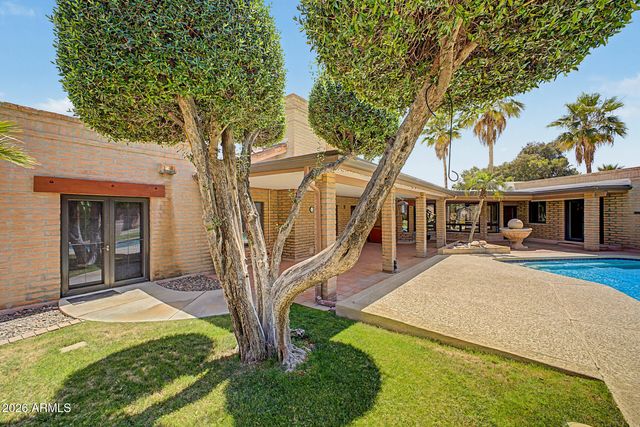 430 E ESTERO Lane, Litchfield Park, AZ 85340