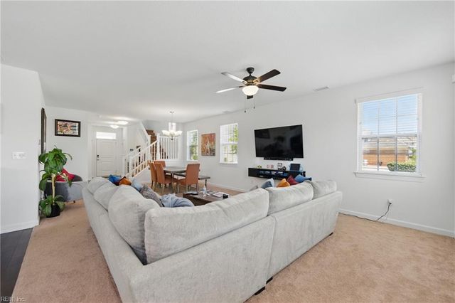 4128 Ardent CIR, Virginia Beach, VA 23456