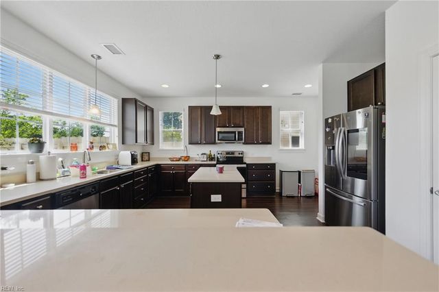 4128 Ardent CIR, Virginia Beach, VA 23456