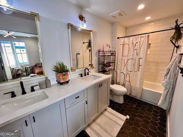 295 Breakspear Lane, Fayetteville, GA 30214