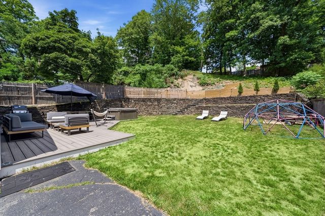 22 Cedar St, Wellesley, MA 02482