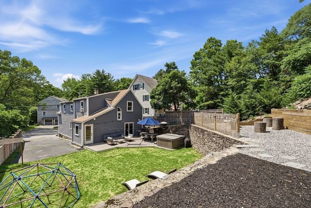 22 Cedar St, Wellesley, MA 02482