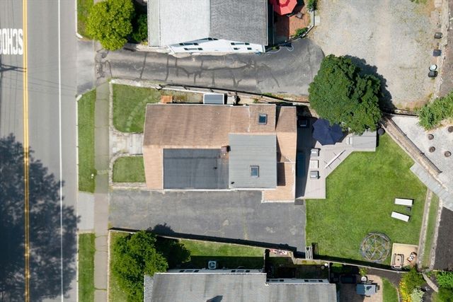 22 Cedar St, Wellesley, MA 02482