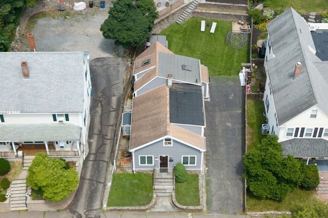 22 Cedar St, Wellesley, MA 02482