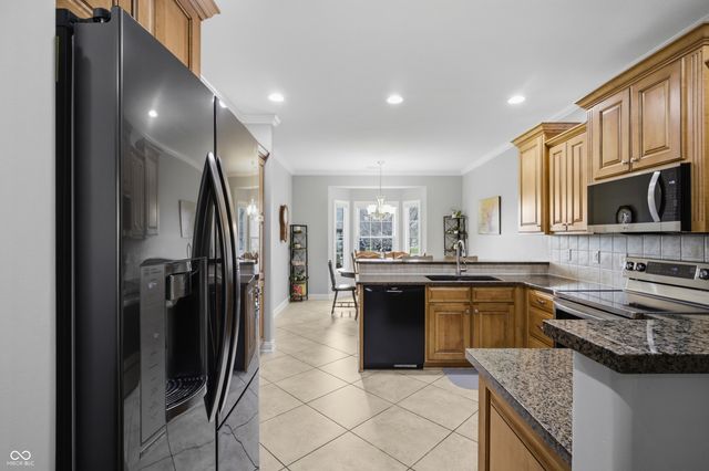 5176 Marco Drive, Columbus, IN 47203