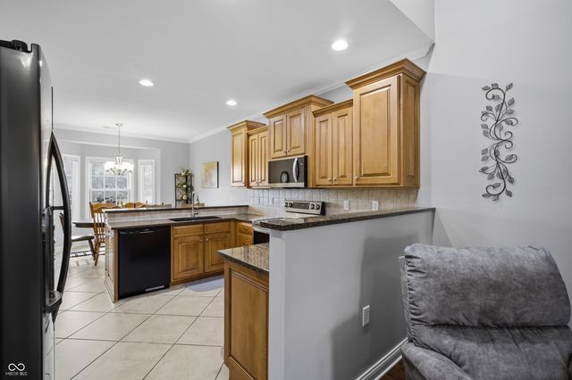 5176 Marco Drive, Columbus, IN 47203